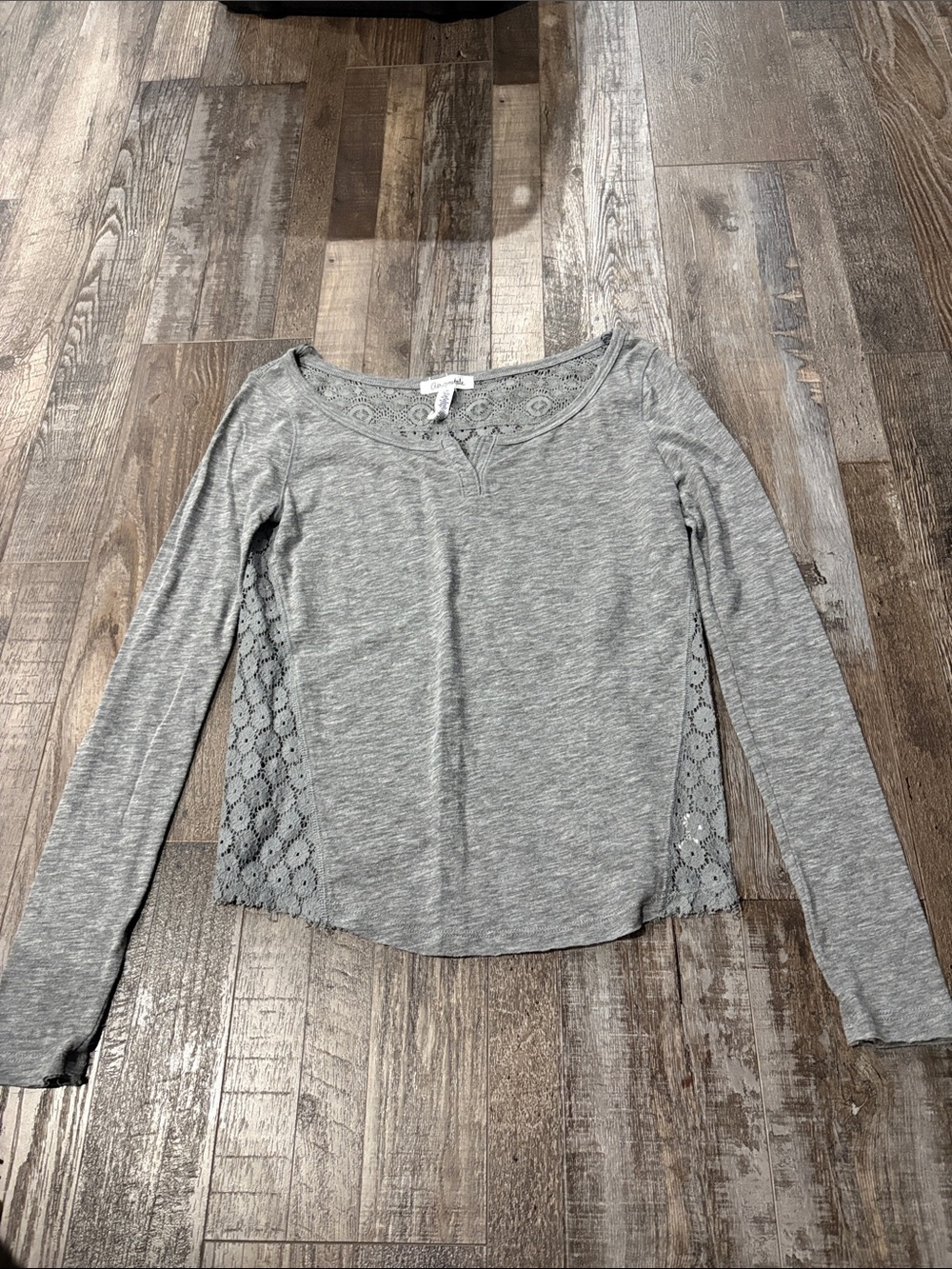Aeropostale Gray Long Sleeve Lace-Panel Top